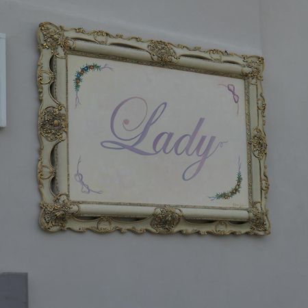 Bb Lady Bed & Breakfast Кастелветро ди Модена Екстериор снимка