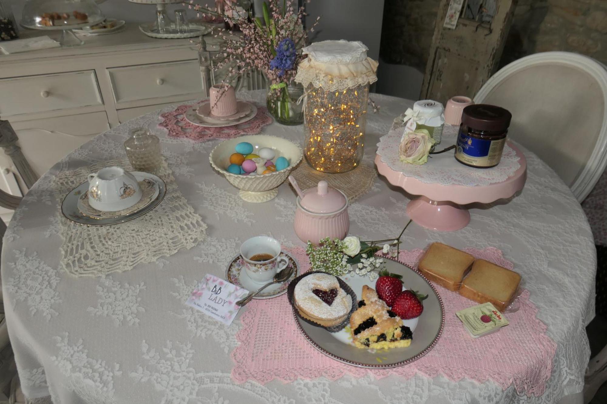 Bb Lady Bed & Breakfast Кастелветро ди Модена Екстериор снимка