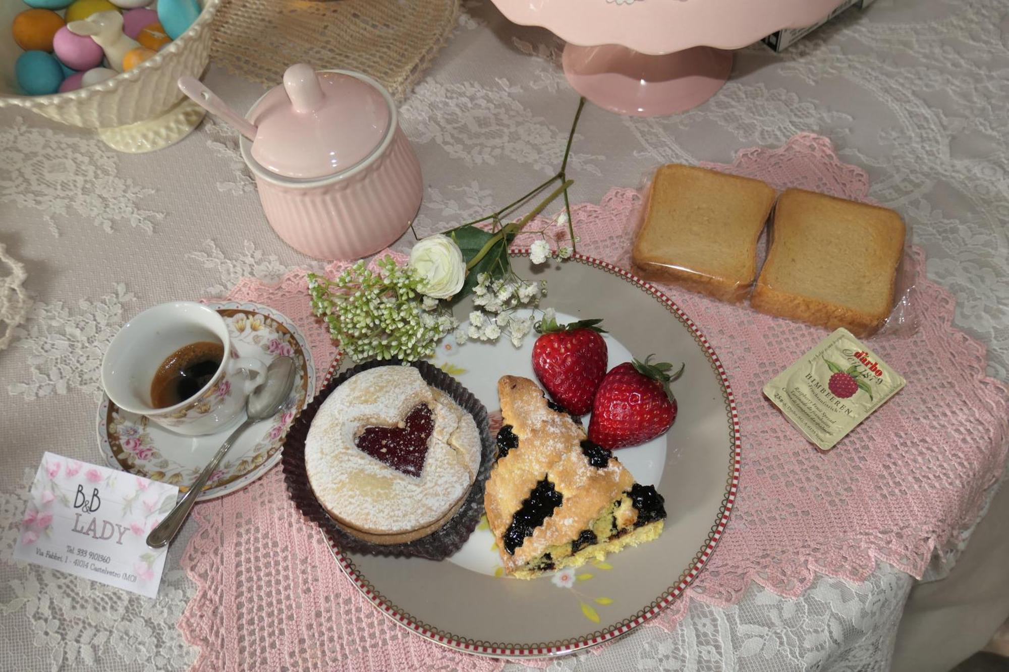 Bb Lady Bed & Breakfast Кастелветро ди Модена Екстериор снимка